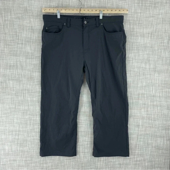 Prana Mens Size 40x26 short slim fit hiking pants *altered* 0006 - Picture 1 of 10